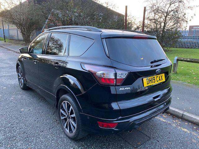 2019 Ford Kuga 1.5T EcoBoost ST-Line Euro 6 (s/s) 5dr HATCHBACK Petrol Manual