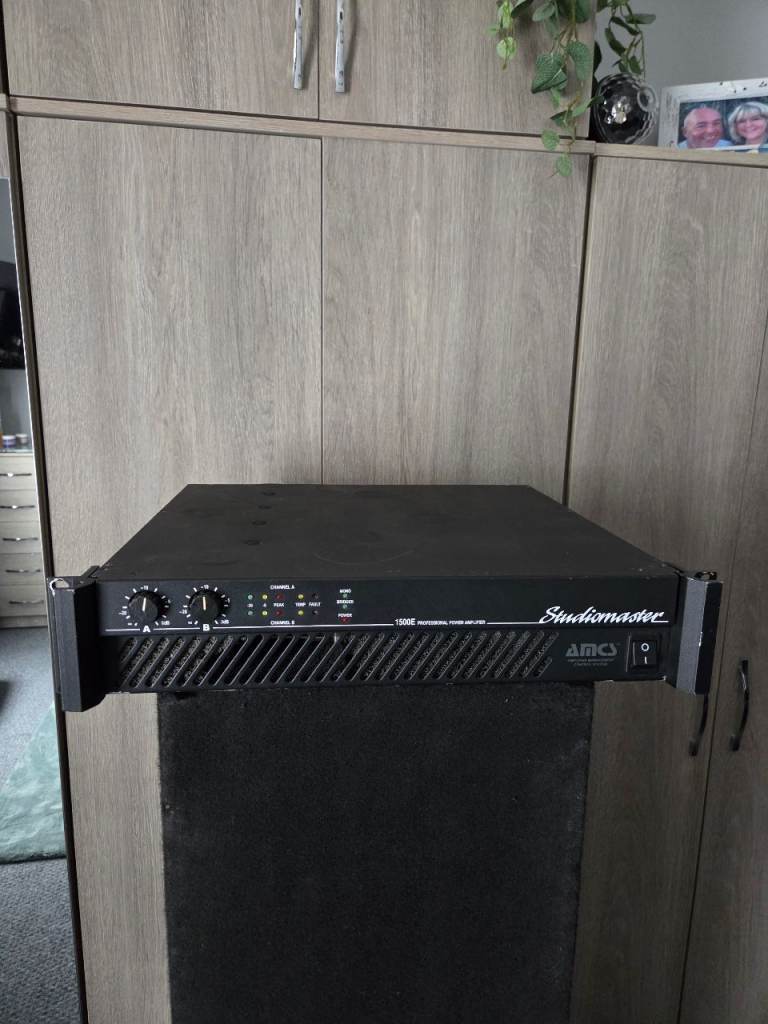 Studiomaster 1500E 1500w Amp