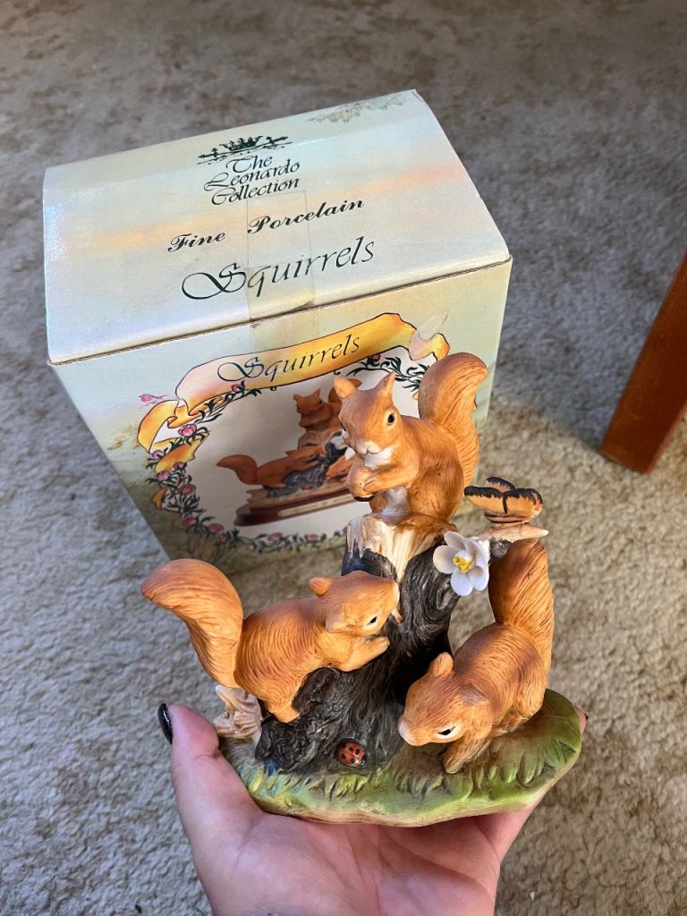 Squirrels decoritve