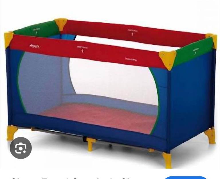 Travel cot