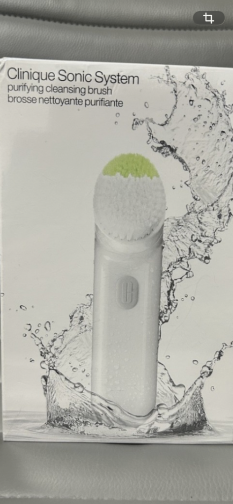 CLINIQUE Sonic Purifying Cleansing Brush 