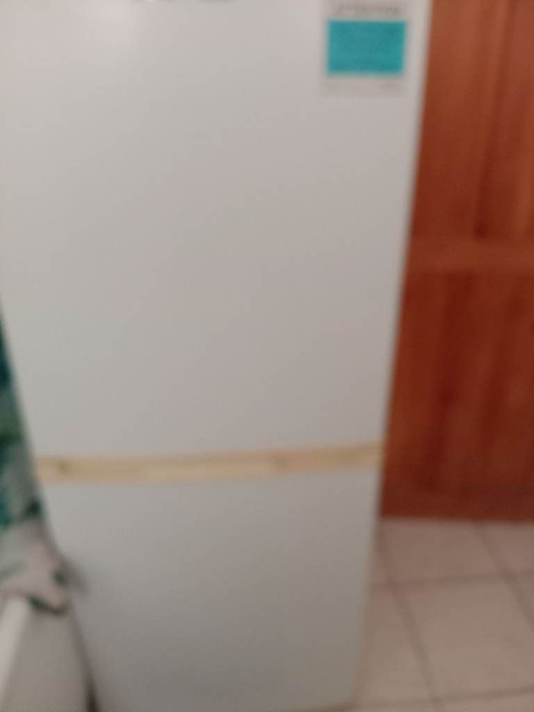 Fridge Freezer – Fair Condition