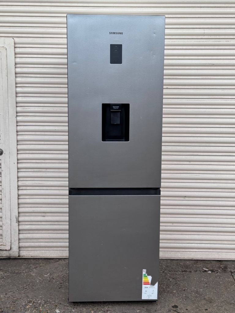 Samsung fridge freezer water dispenser frost free 3 months warranty