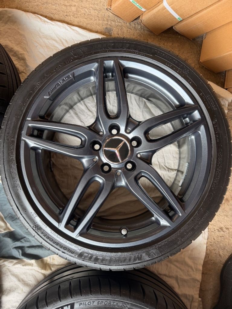 Mercedes AMG 5 twin spoke 18” alloys