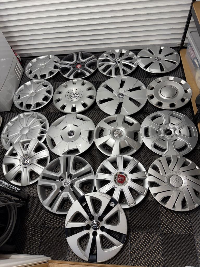Job lot Wheel trims