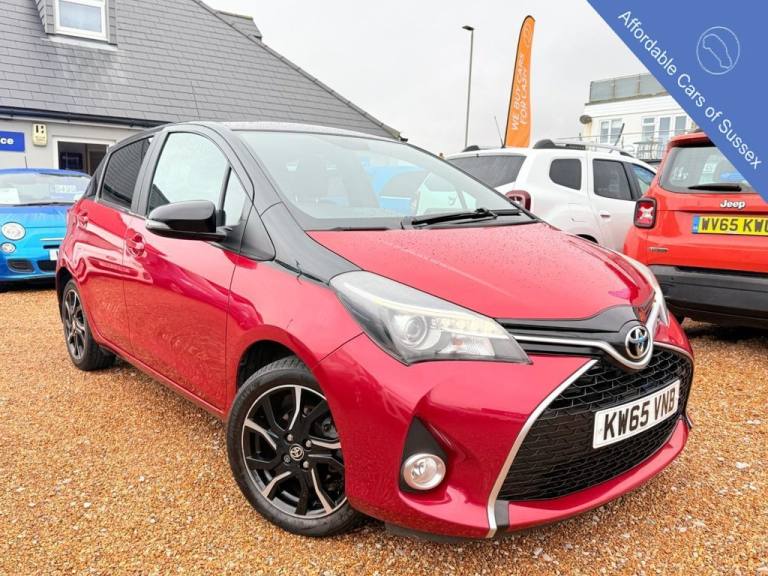 2016 Toyota Yaris 1.33 Dual VVT-i Design Hatchback 5dr Petrol Manual Euro 6 (99 ps) Hatchback Pet...