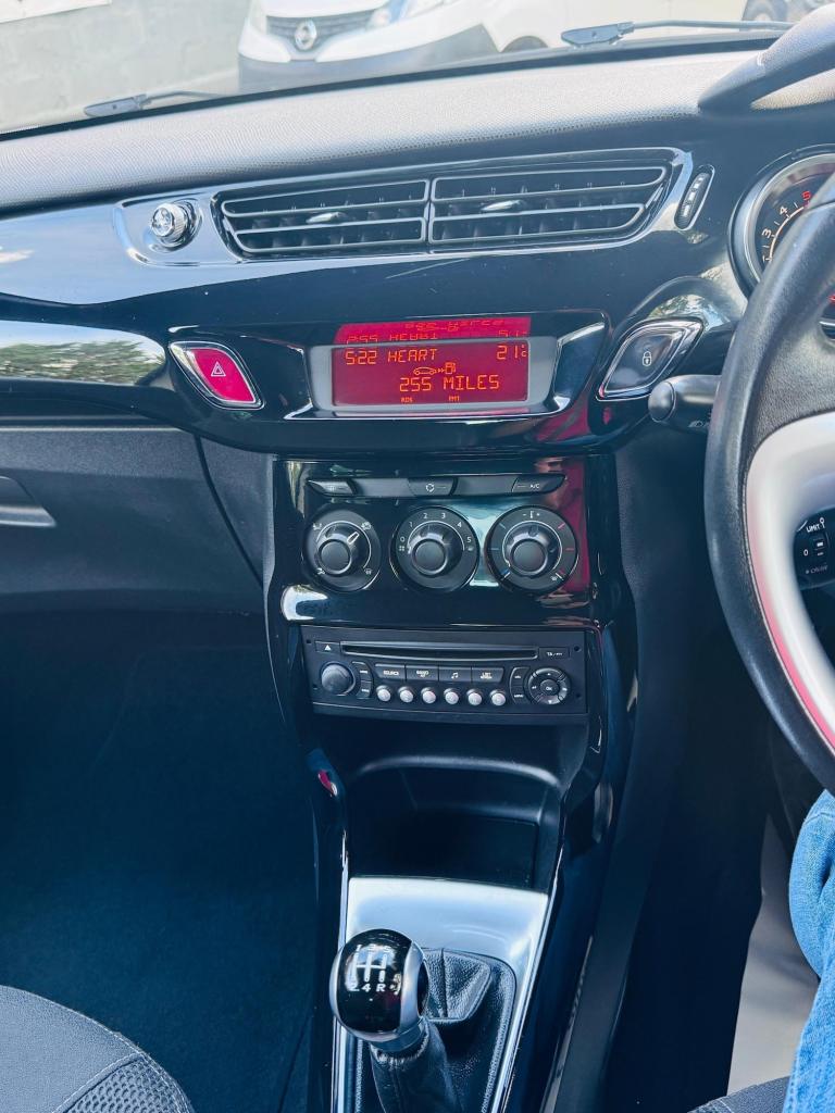 2012 Citroen DS3 1.6 e-HDi Airdream DStyle 3dr HATCHBACK Diesel Manual