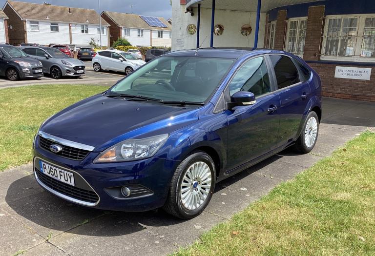 2011 Ford Focus 1.6 Titanium 5dr Auto HATCHBACK Petrol Automatic