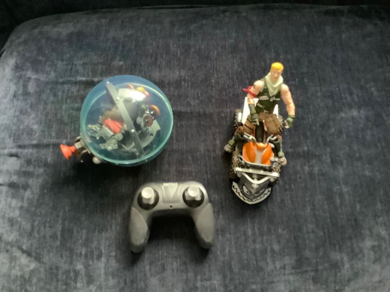 FORNITE Toys *Large Bundle*  NEW 