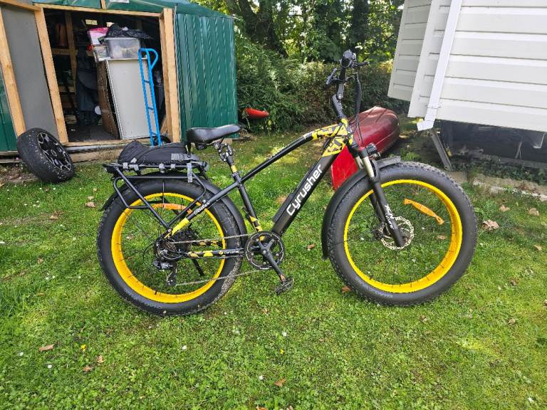 Cycrusher Rider electric bike with phat tyres,