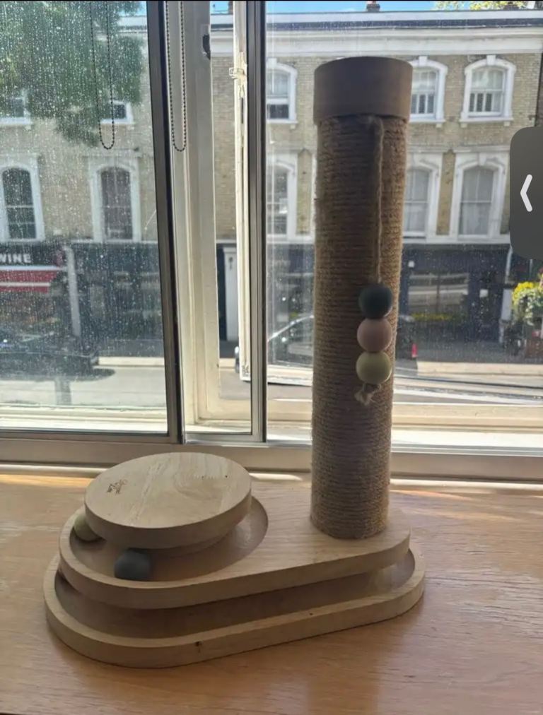 Wooden cat scratching post 