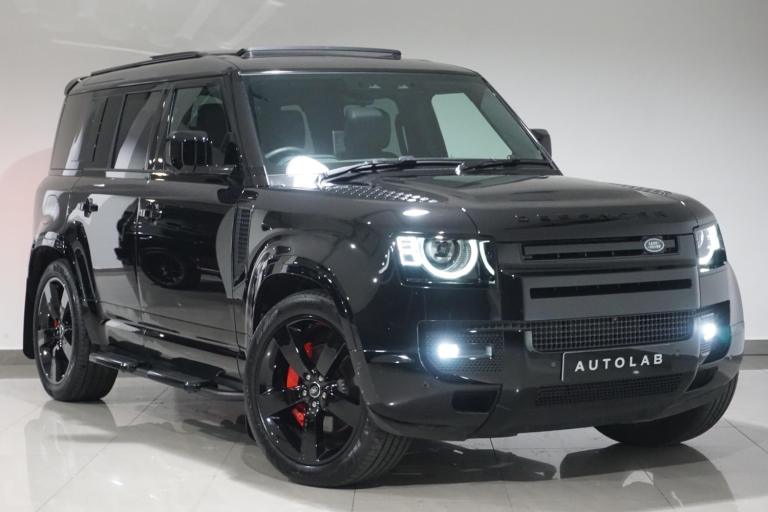 2023 Land Rover Defender 3.0 D300 X-Dynamic HSE 110 5dr Auto ESTATE DIESEL Automatic