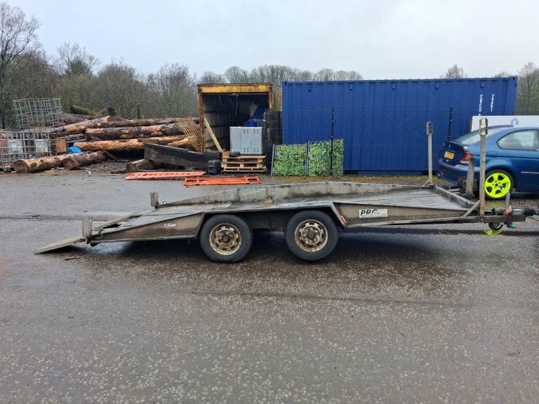 Car trailer,car transporter,track car,race car. Trailer,tilting 
