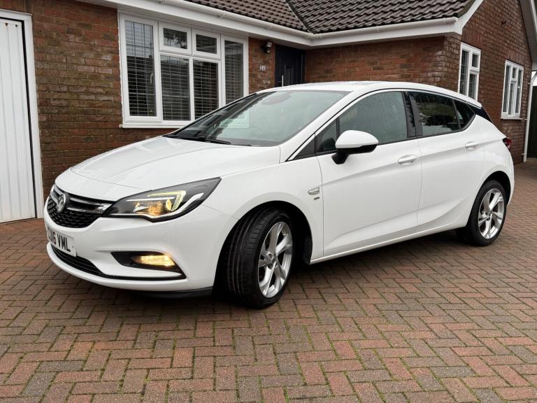 2016 Vauxhall Astra 1.0T 12V ecoFLEX SRi Nav 5dr HATCHBACK Petrol Manual