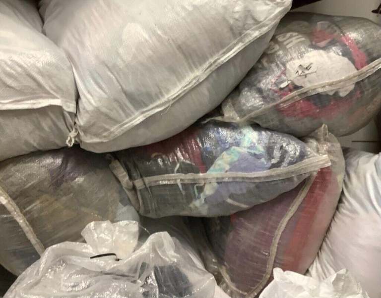 Wholesaler Of Second Hand Clothes Adults or Kids A or B Grade From £1 KG. Delivery Available