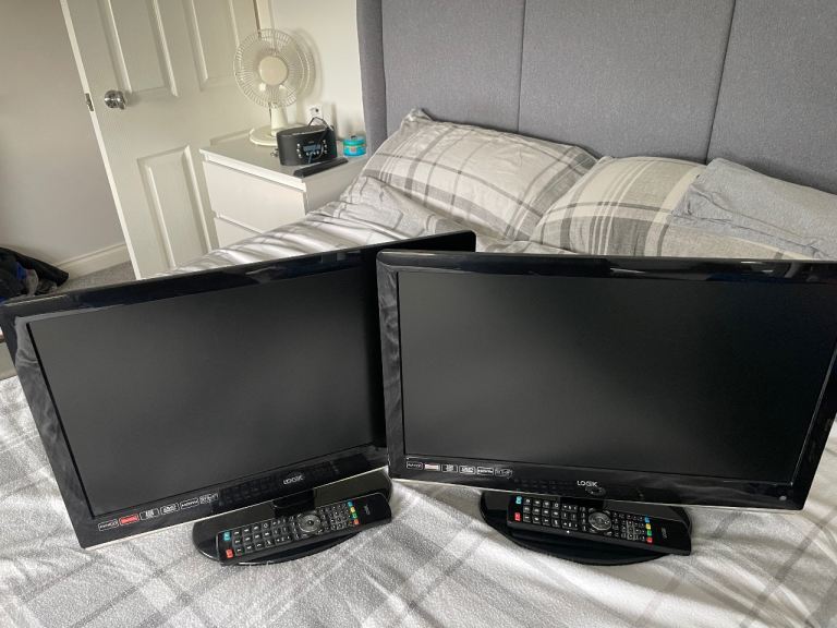 15 “ led dvd combi  X2 