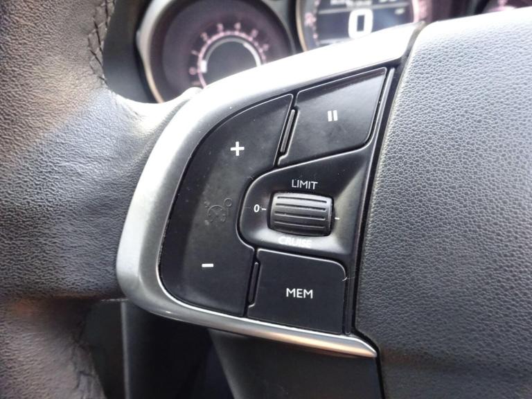 2014 Citroen C4 1.6 HDi 16V VTR+ Euro 5 5dr HATCHBACK Diesel Manual