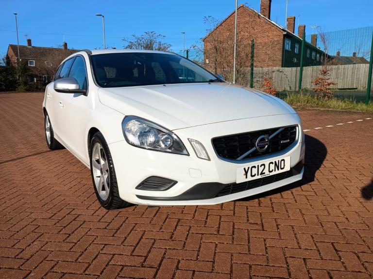 2012 Volvo V60 DRIVe [115] R DESIGN 5dr ESTATE Diesel Manual