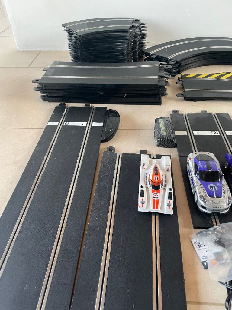Mixed lot of Scalextric