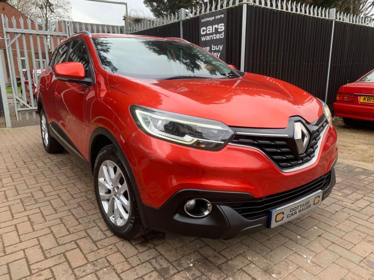 2016 Renault Kadjar 1.2 TCe Dynamique Nav SUV 5dr Petrol Manual Euro 6 (s/s)