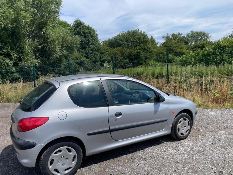 PEUGEOT 206 1.4 LX GENUINE 36038 MILES TIMING BELT REPLACED 1 OWNER MOT FEBRUARY 2027