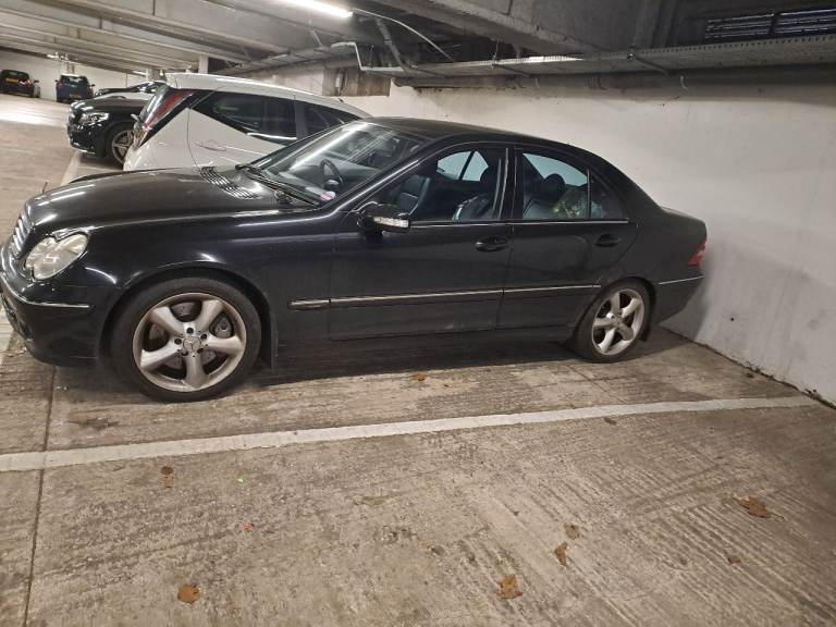 2007 C class Blk Mercedes Benz