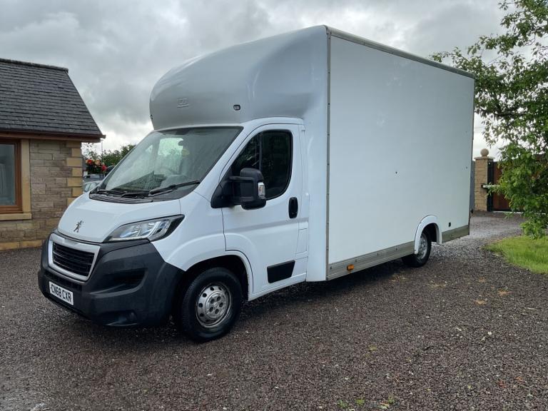 2018 Peugeot Boxer 2.0 BlueHDi Chassis Cab 130ps CHASSIS CAB Diesel Manual