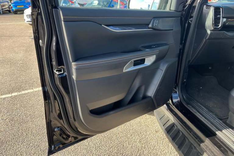 2025 Ford Ranger Wildtrak AUTO 2.0 EcoBlue 205ps 4x4 Double Cab Pick Up, SAT NAV, REAR VIEW  Pick...