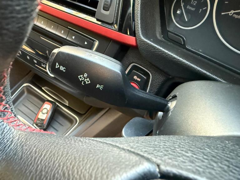 2013 BMW 3 Series 2.0 320d Sport Auto Euro 5 (s/s) 4dr SALOON Diesel Automatic