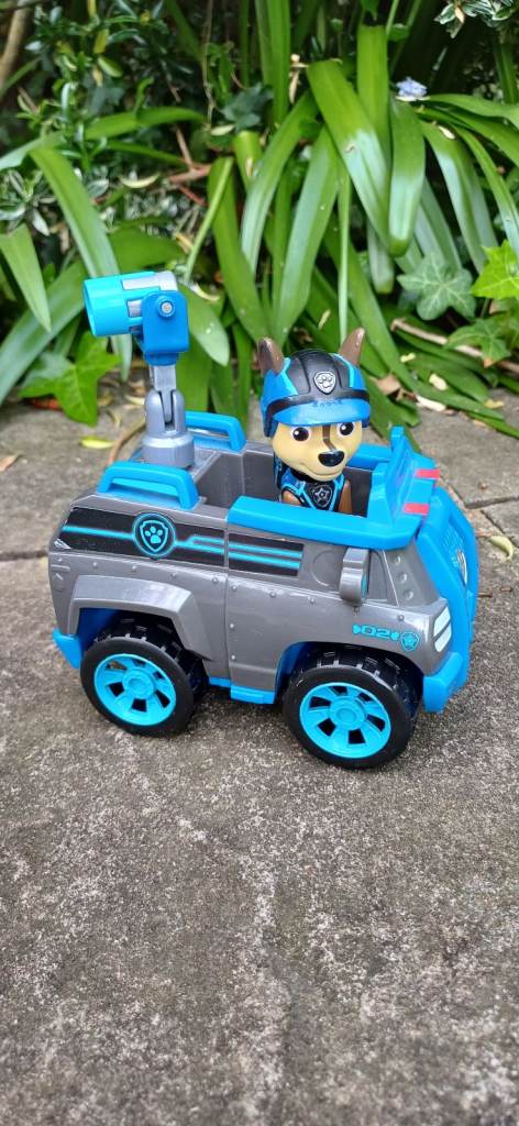image for Paw Patrol: Chase's Patrol Cruiser and figure