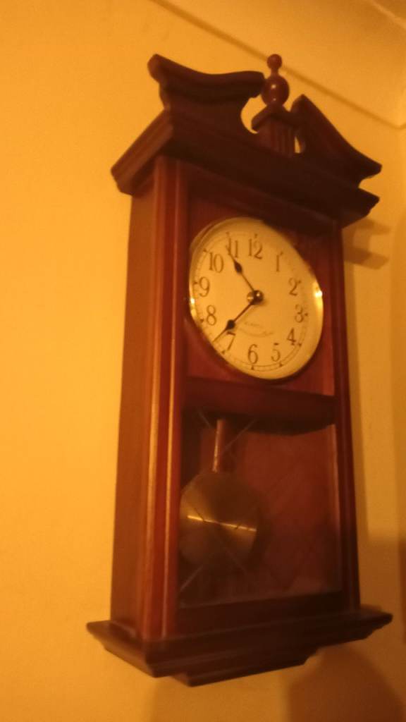 Wall clock Westminster chime s on the hour ex condition £35