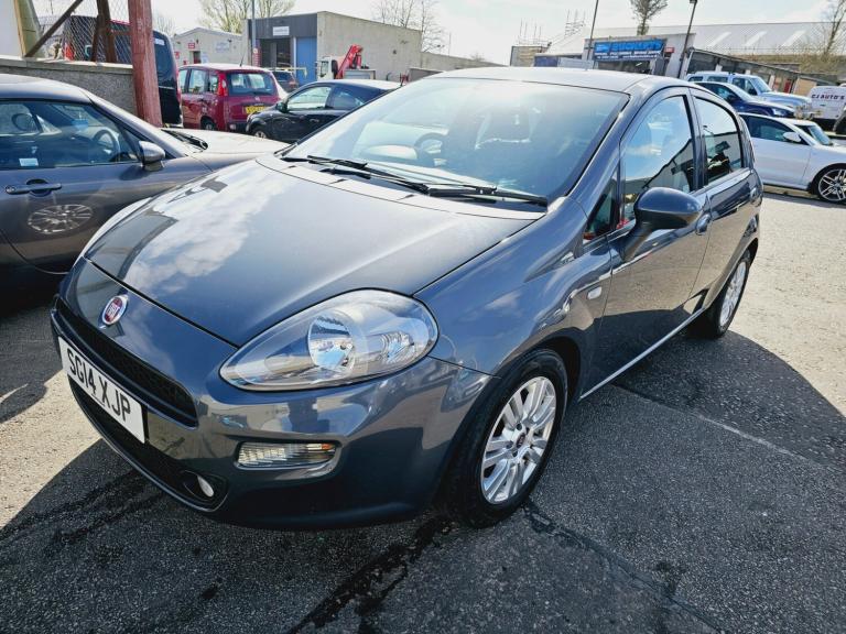 2014 Fiat Punto 1.2 Easy 5dr HATCHBACK Petrol Manual