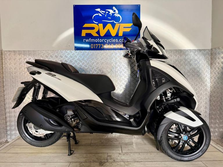 PIAGGIO MP3 300 YOURBAN LT, 2018, ONLY 1,764 MILES, VGC, 12 MONTHS MOT & SERVICE