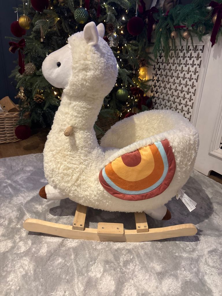 Rocking llama