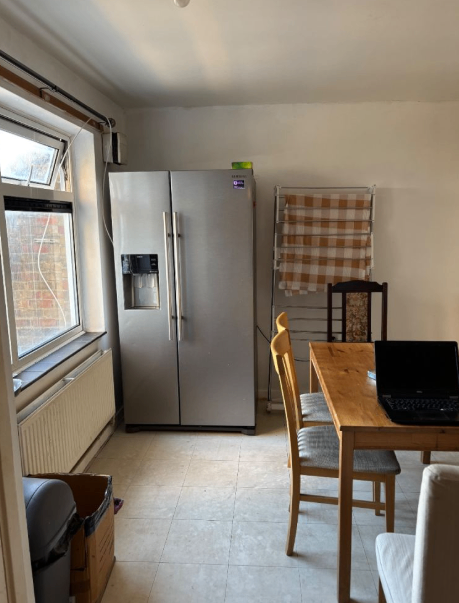 Modern 2 -Bedroom Flat | Furnished | Fitted Kitchen | Parking | Aragon Close Cambridgeshire - CB4