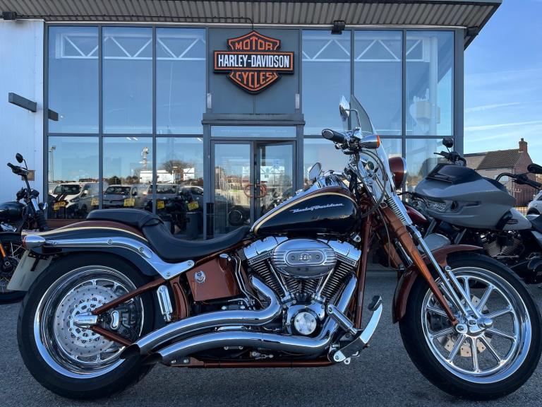 2007 Harley-Davidson CVO FXSTSSE SCREAMIN EAGLE SPRINGER CLASSIC FXSTSSE  Two-Tone (07MY) Custom ...