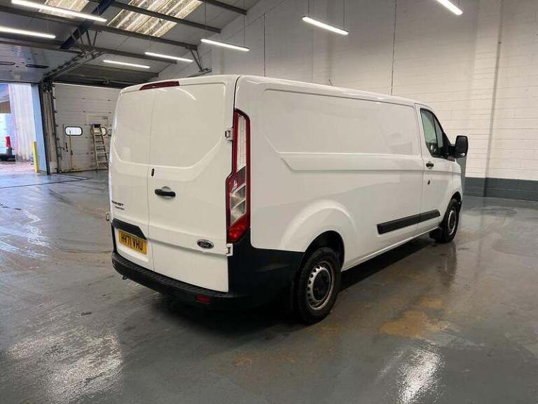 2021 Ford Transit Custom 2.0 EcoBlue 105ps Low Roof Leader Van PANEL VAN DIESEL Manual