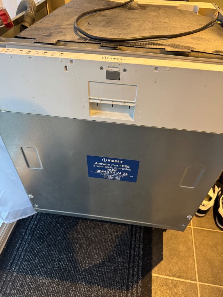 Free Indesit Dishwasher