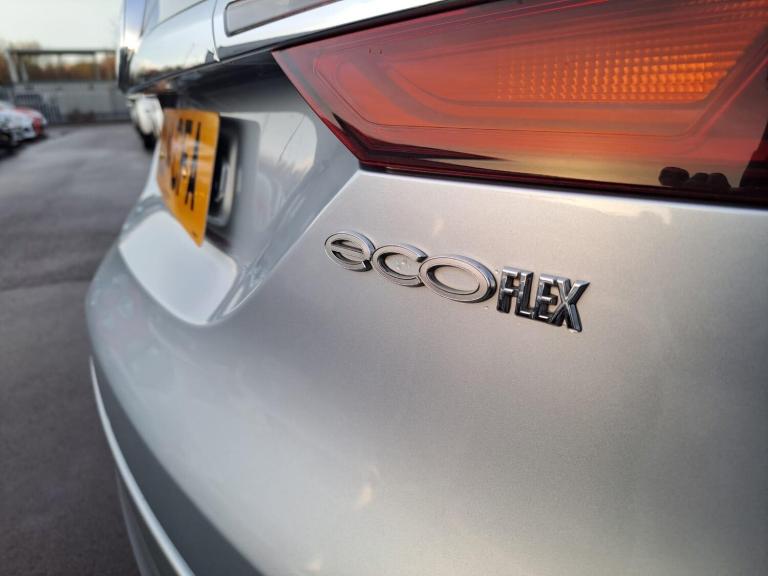 2014 Vauxhall Insignia 2.0 CDTi ecoFLEX Tech Line Sports Tourer Euro 5 (s/s) 5dr ESTATE Diesel Ma...