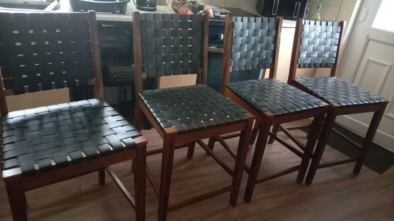 4 bar / breakfast  bar chairs