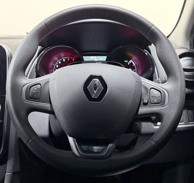 2017 Renault Clio 1.2 16V Play 5dr HATCHBACK PETROL Manual