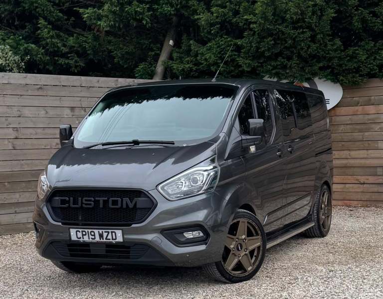 FORD TRANSIT CUSTOM 2.0 300 EcoBlue Limited 2019