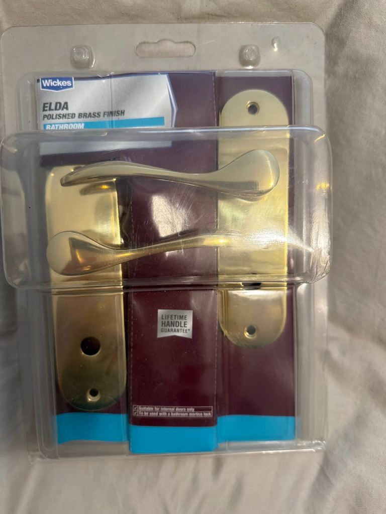 Wickes Elda Polished Brass Finish Bathroom Door Handle Set