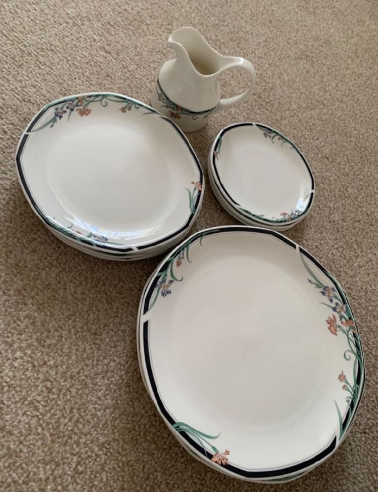 Dinner set Royal doulton fine china plates and jug 