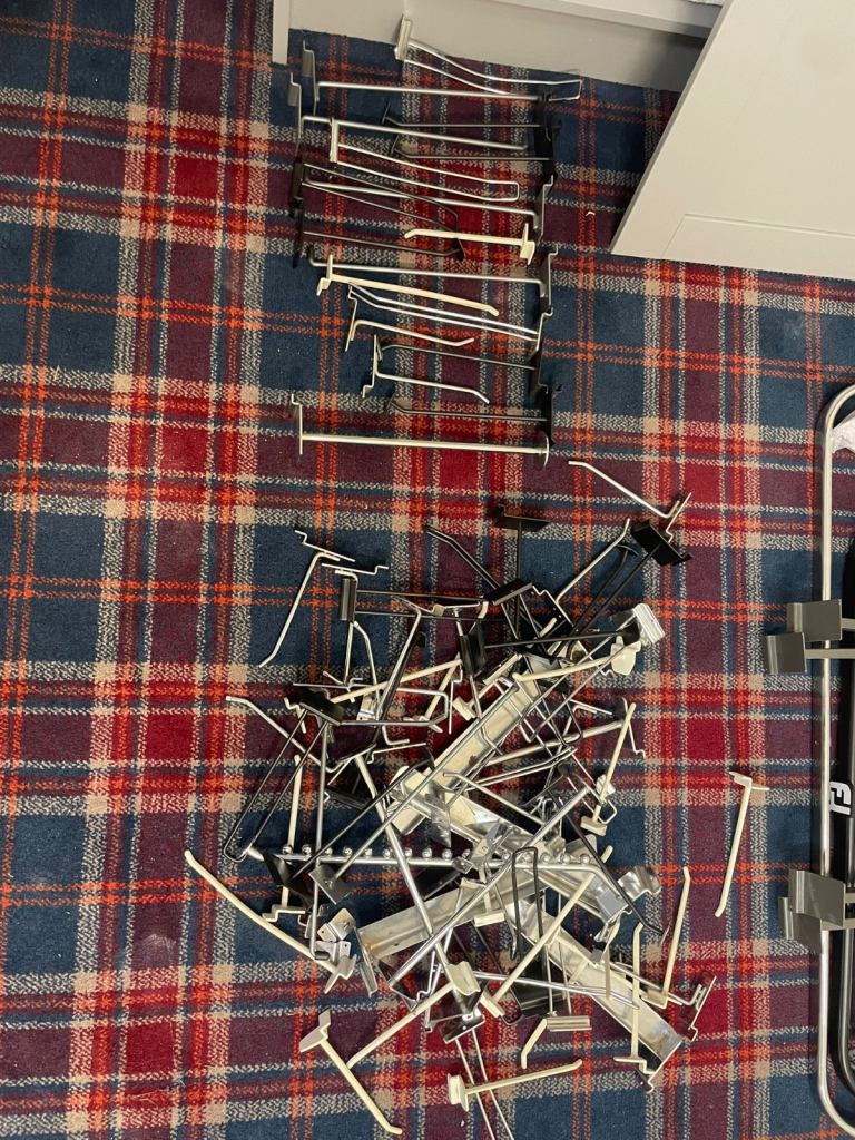 Slatwall shopfittings