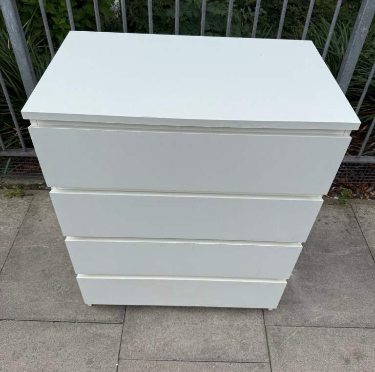 FREE DELIVERY IKEA MALM white chest of 4 drawers, in good condition.