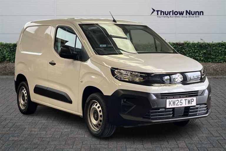 2025 Vauxhall Combo 1.5 Turbo D 2300 Prime Panel Van 5dr Diesel Manual SWB Euro 6 (s/s) (100 ps P...