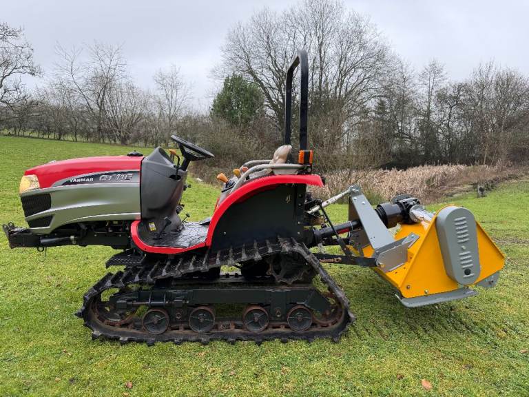 YANMAR CT118 Track Compact Tractor & New 4ft Flail Mower *** NICE CRAWLER *** **  914 Hours ** 18 HP