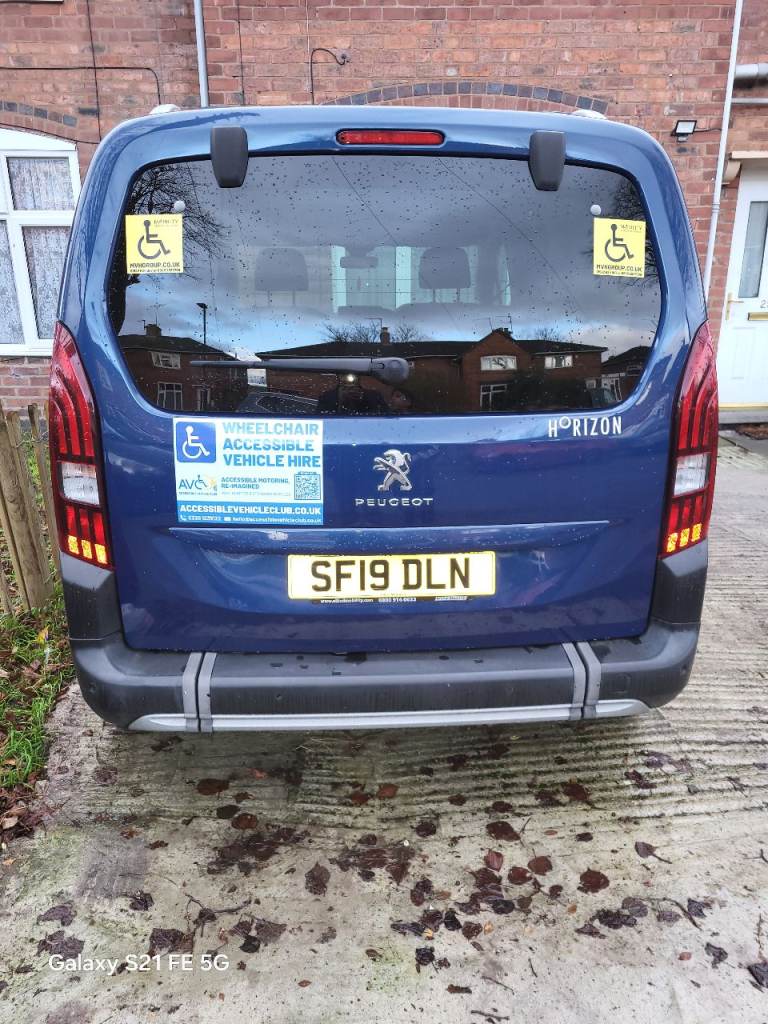 Peugeot, RIFTER, MPV, 2019, Manual, 1499 (cc), 5 doors