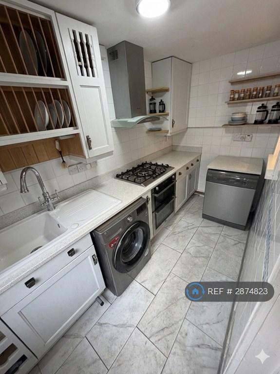 1 bedroom flat in Constitution Hill, Swansea, SA1 (1 bed) (#2874823)